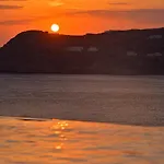 لوكشوريوس أوستريا Elia (Mykonos)