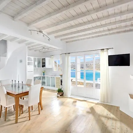 لوكشوريوس أوستريا فيلة *